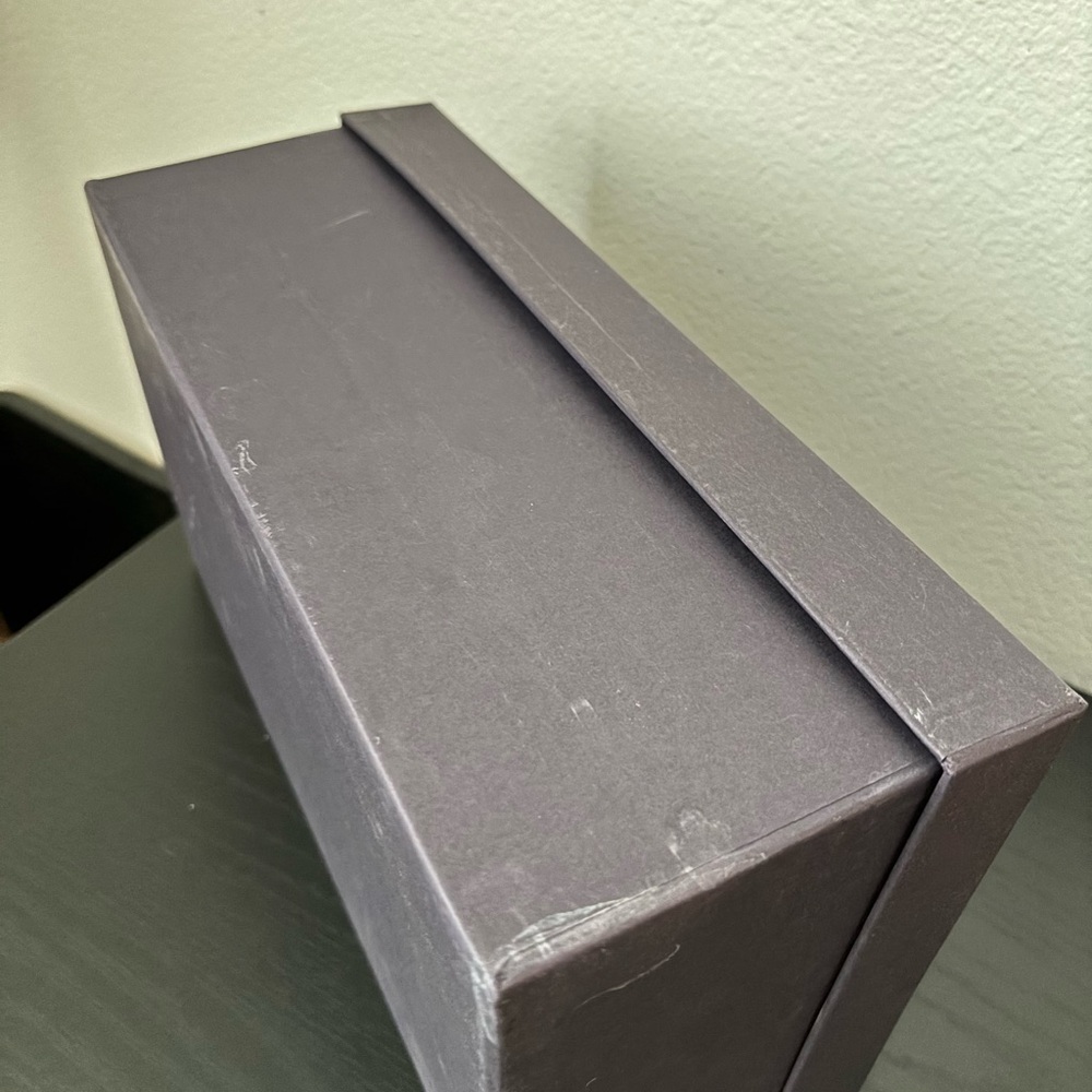 Prada Gift Storage Box + Tissue - Picture 3 of 4